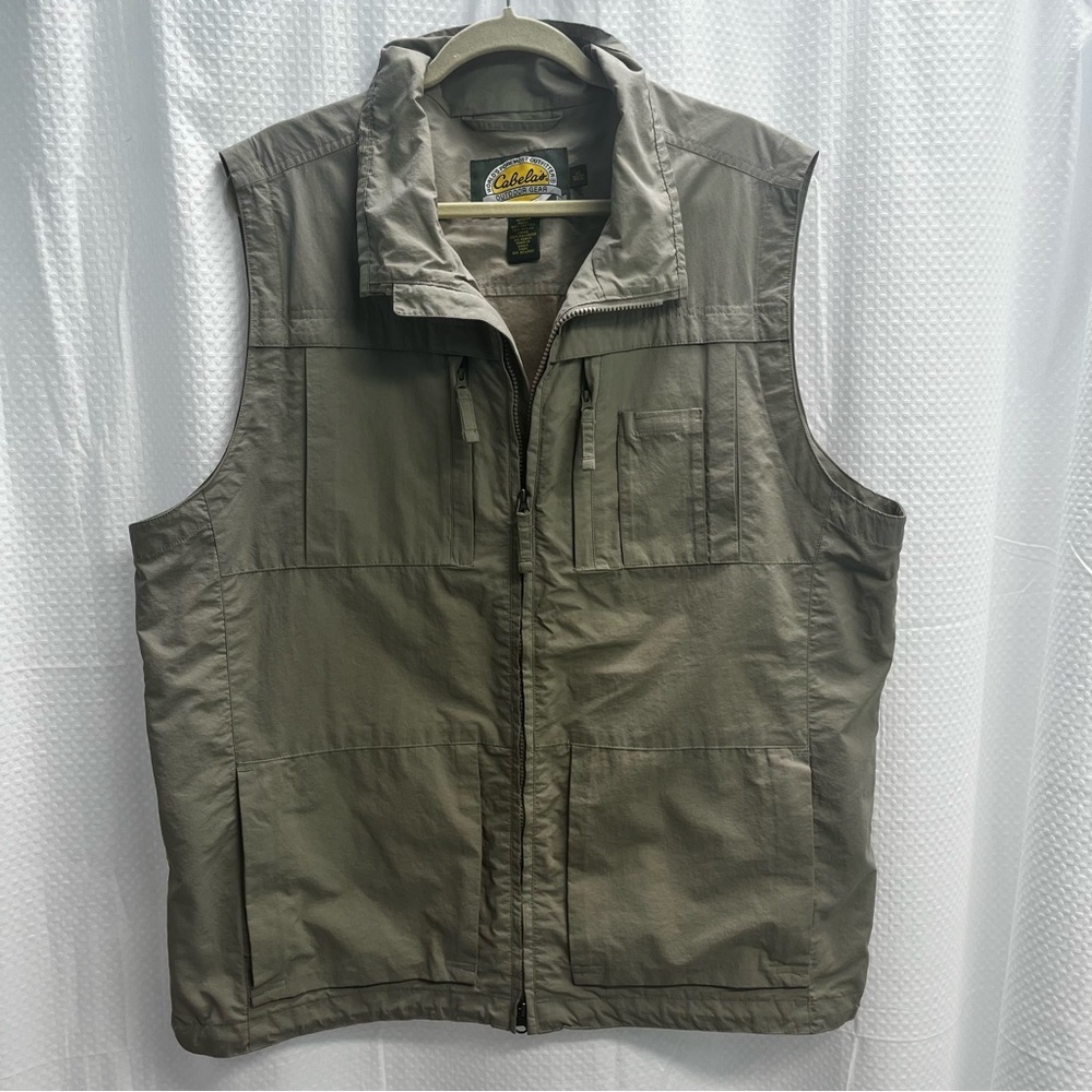 Cabela's Tan Utility Vest with Stand-Up Collar Hunting Fishing‎ XL photography